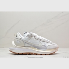 Sacai X Nike regasus vaporrly